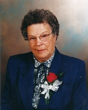 Mme Yvette Caron Vézina